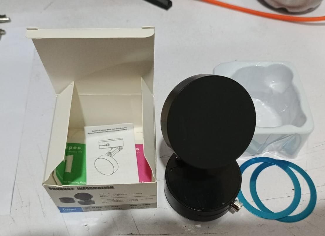Vacuum Magnetic Suction Phone Holder (Sleek & Powerful)